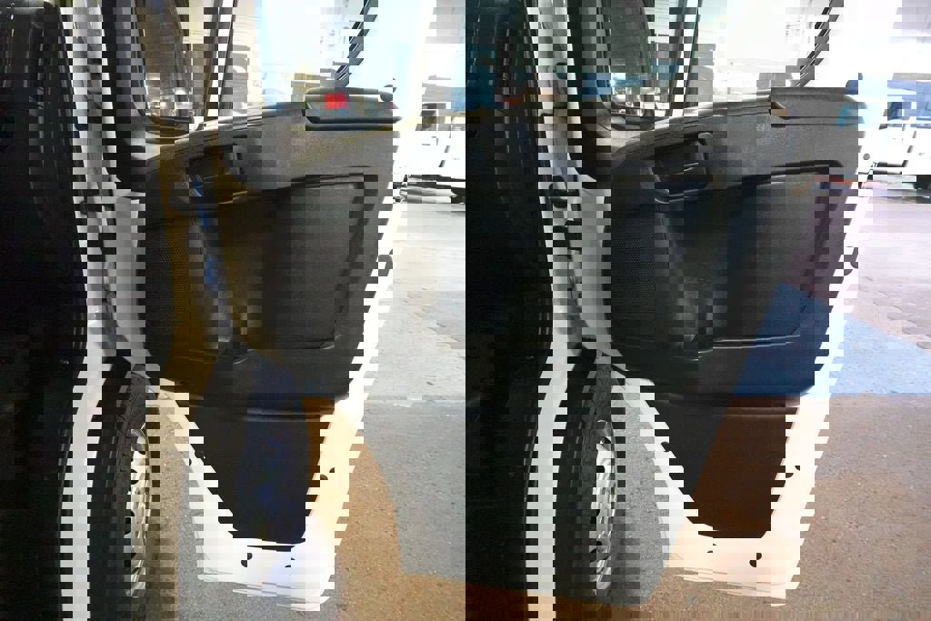 Used 2023 RAM ProMaster 2500 w/ Premium Convenience Group (B) image 26