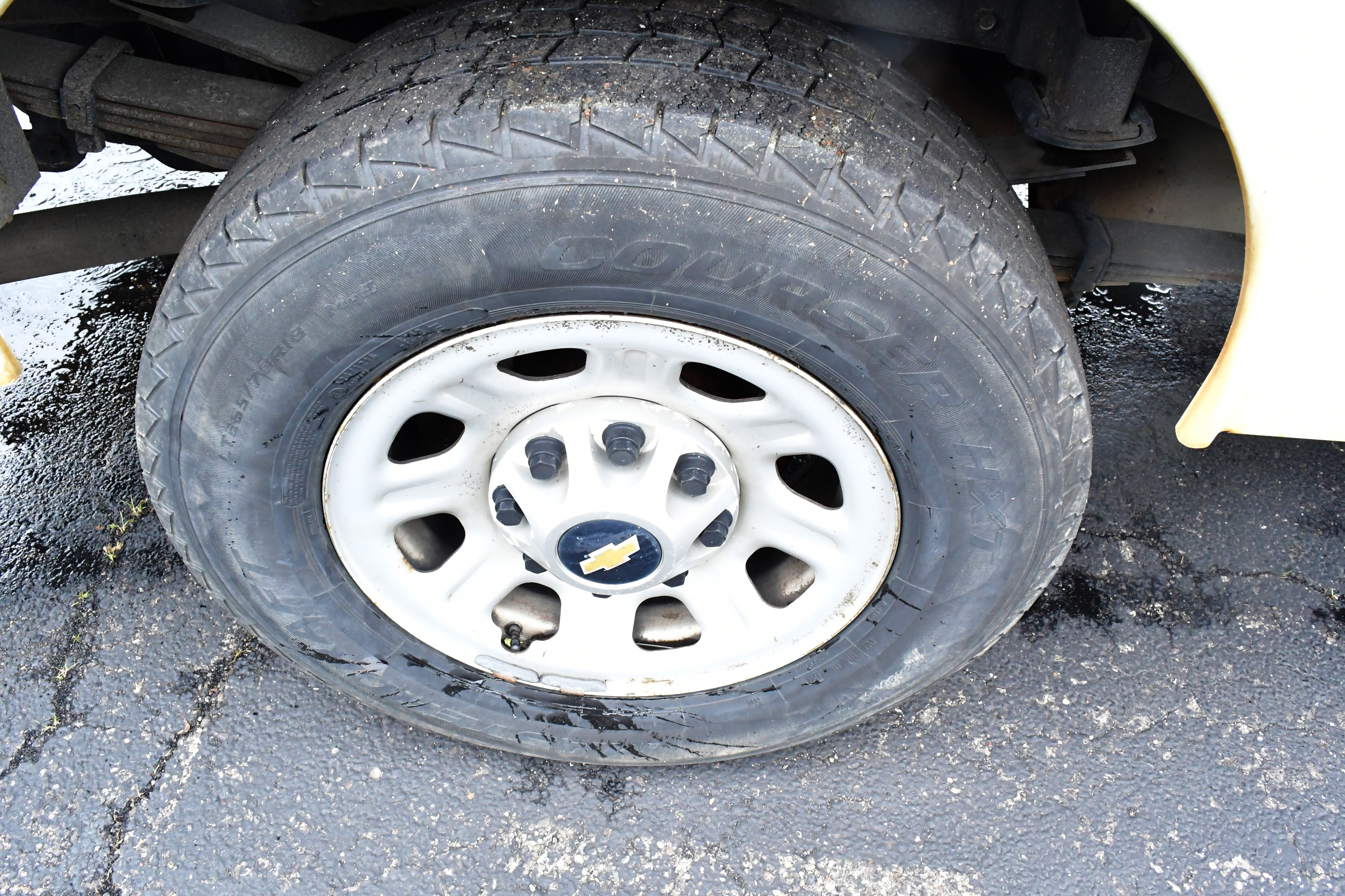 Used 2011 Chevrolet Silverado 3500 W/T image 14