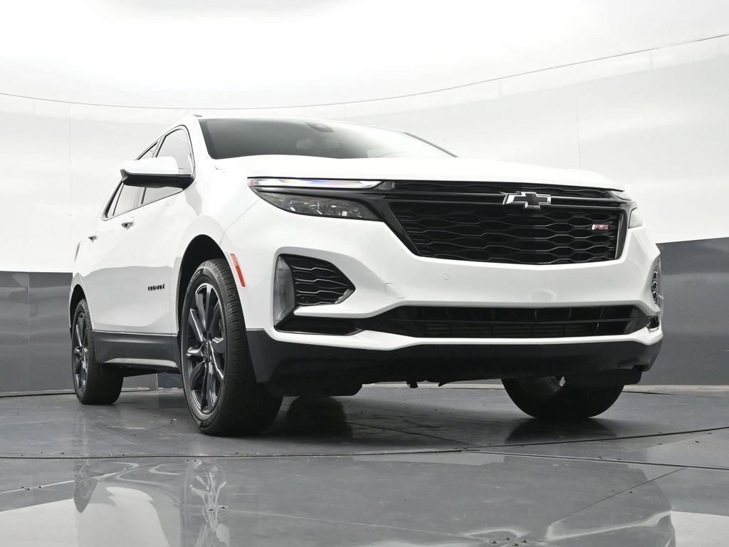 Used 2024 Chevrolet Equinox RS FWD image 29