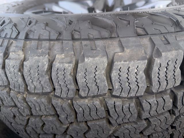 Used 2020 Chevrolet Silverado 1500 Custom Trail Boss w/ Custom Convenience Package image 22