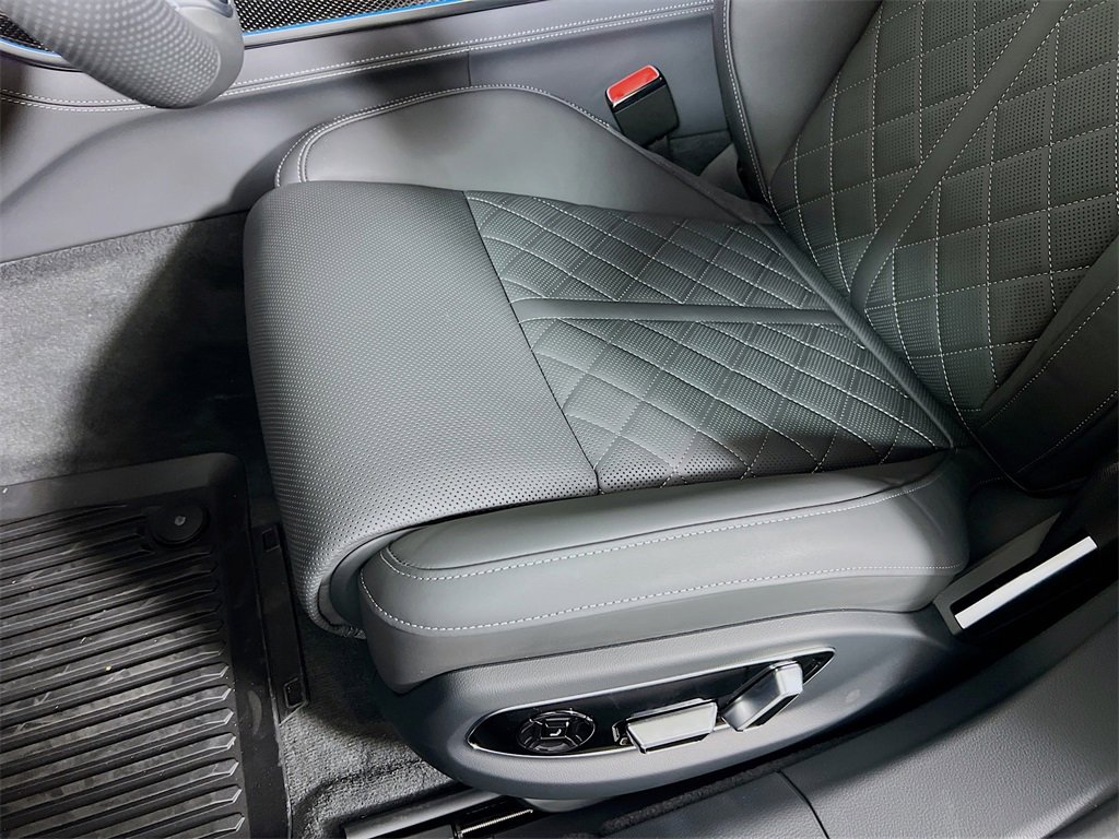 New 2025 Audi S8 image 22