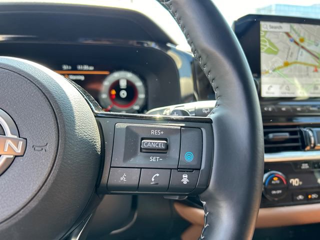 Certified 2025 Nissan Pathfinder Platinum image 14