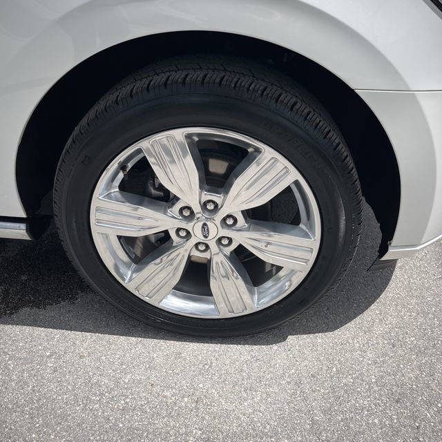 Used 2023 Ford Expedition Platinum RWD image 10
