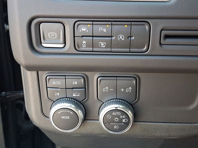 Used 2023 GMC Yukon SLT w/ SLT Premium Package image 25