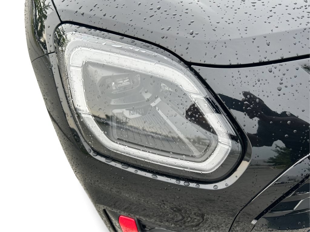 Used 2025 MINI Cooper Countryman John Cooper Works w/ Comfort Package Max AWD/4WD image 33