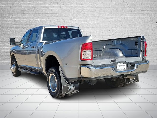 Used 2024 RAM 3500 Lone Star image 3