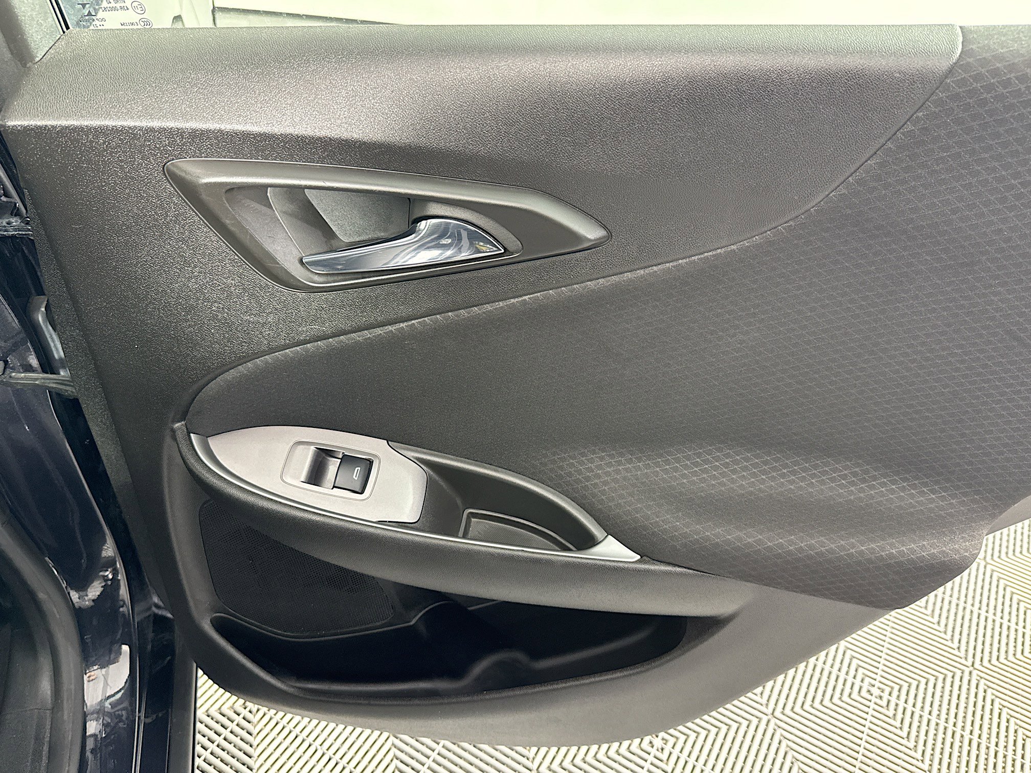 Used 2023 Chevrolet Malibu LT FWD image 27