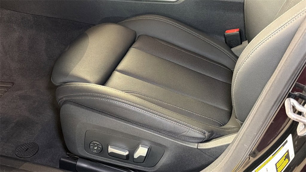 Used 2024 BMW i4 eDrive35 w/ Premium Package image 26