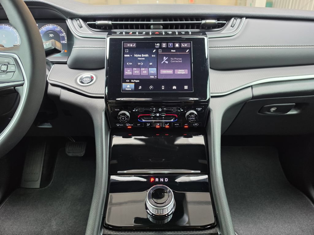 New 2026 Jeep Grand Cherokee Laredo X AWD/4WD image 18