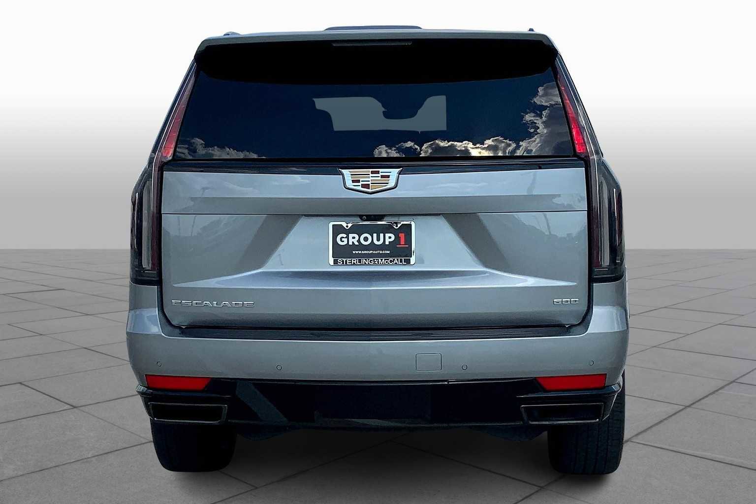 Used 2023 Cadillac Escalade Sport image 4