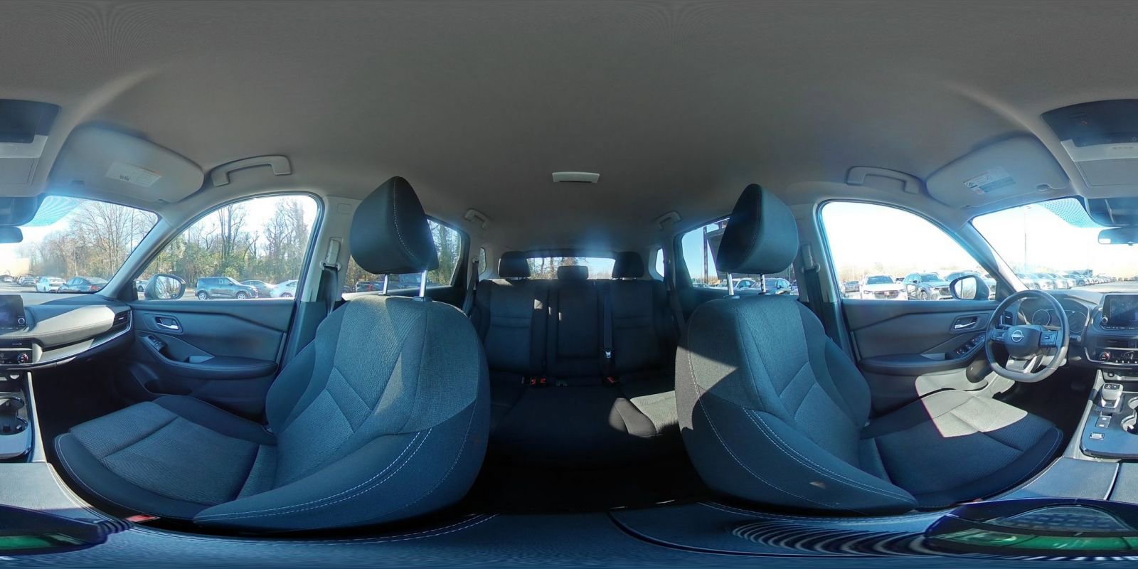 Used 2025 Nissan Rogue SV image 42