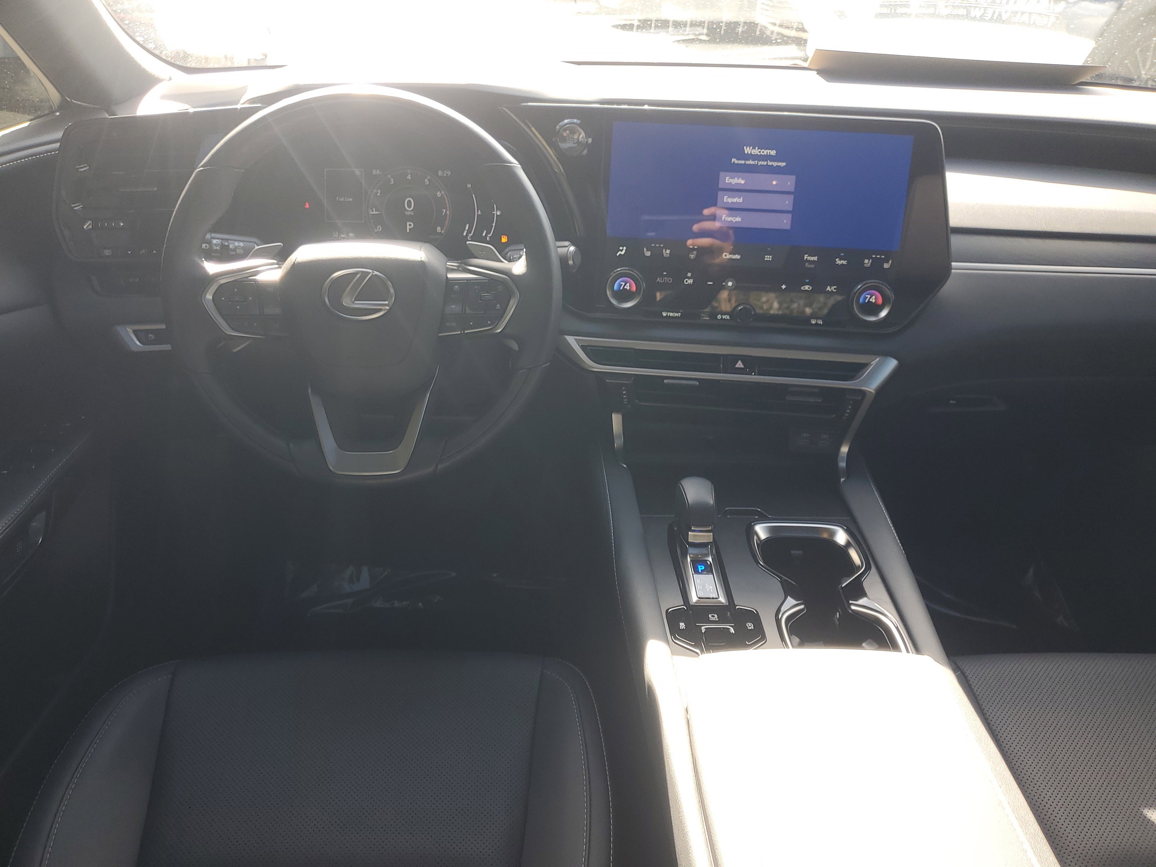 Used 2024 Lexus RX 350 Premium image 10