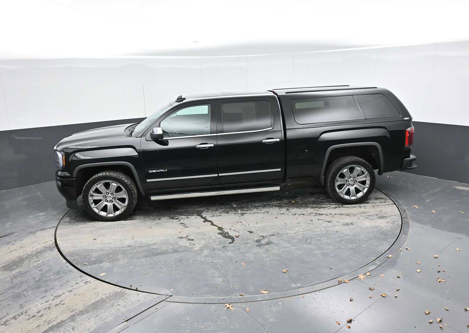 Used 2018 GMC Sierra 1500 Denali w/ Denali Ultimate Package image 12