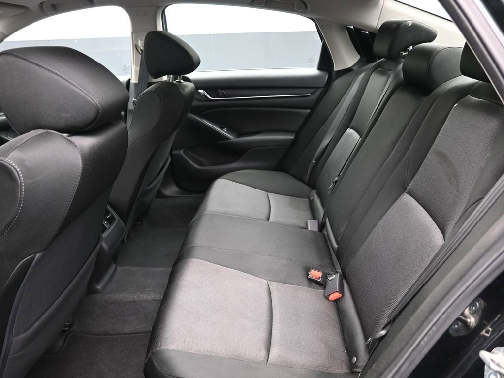 Used 2020 Honda Accord EX image 12
