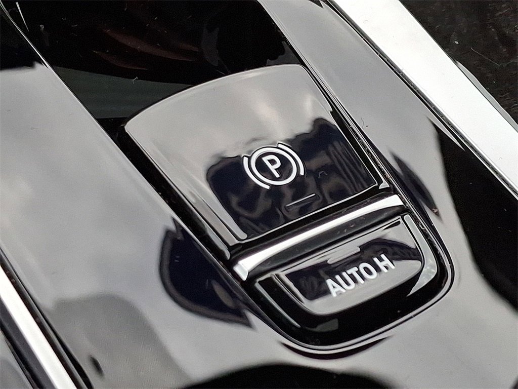 Certified 2023 BMW 530i xDrive w/ Premium Package image 24