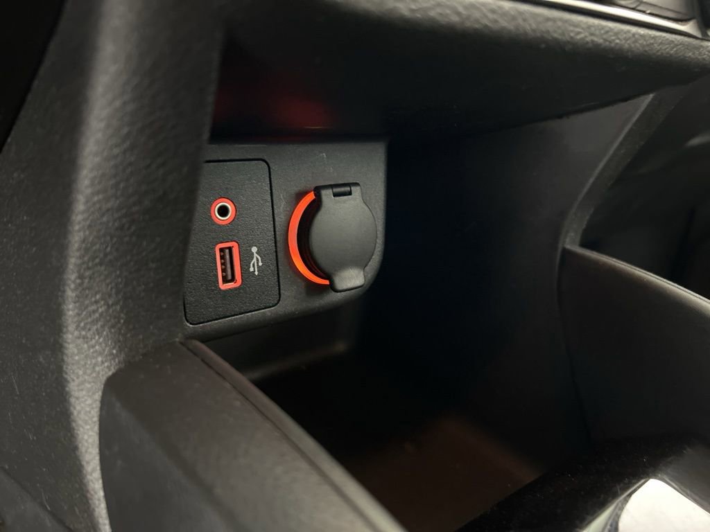 Used 2021 Nissan Kicks S image 23