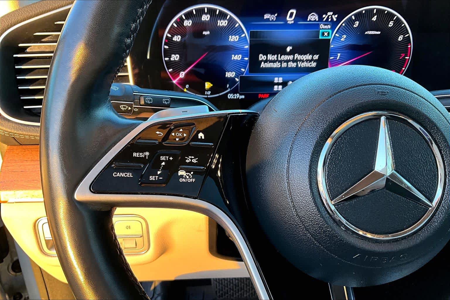Used 2024 Mercedes-Benz GLS 450 4MATIC image 45