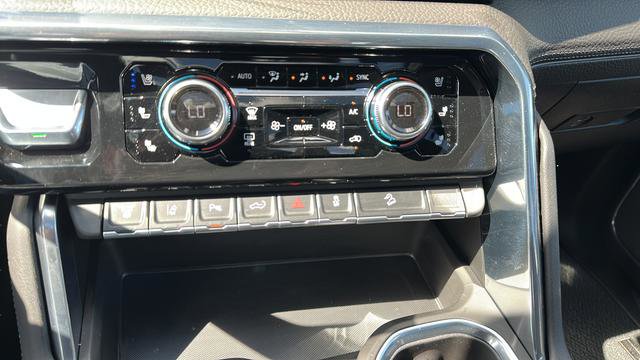 New 2026 GMC Sierra 2500 Denali w/ Denali Reserve Package image 14