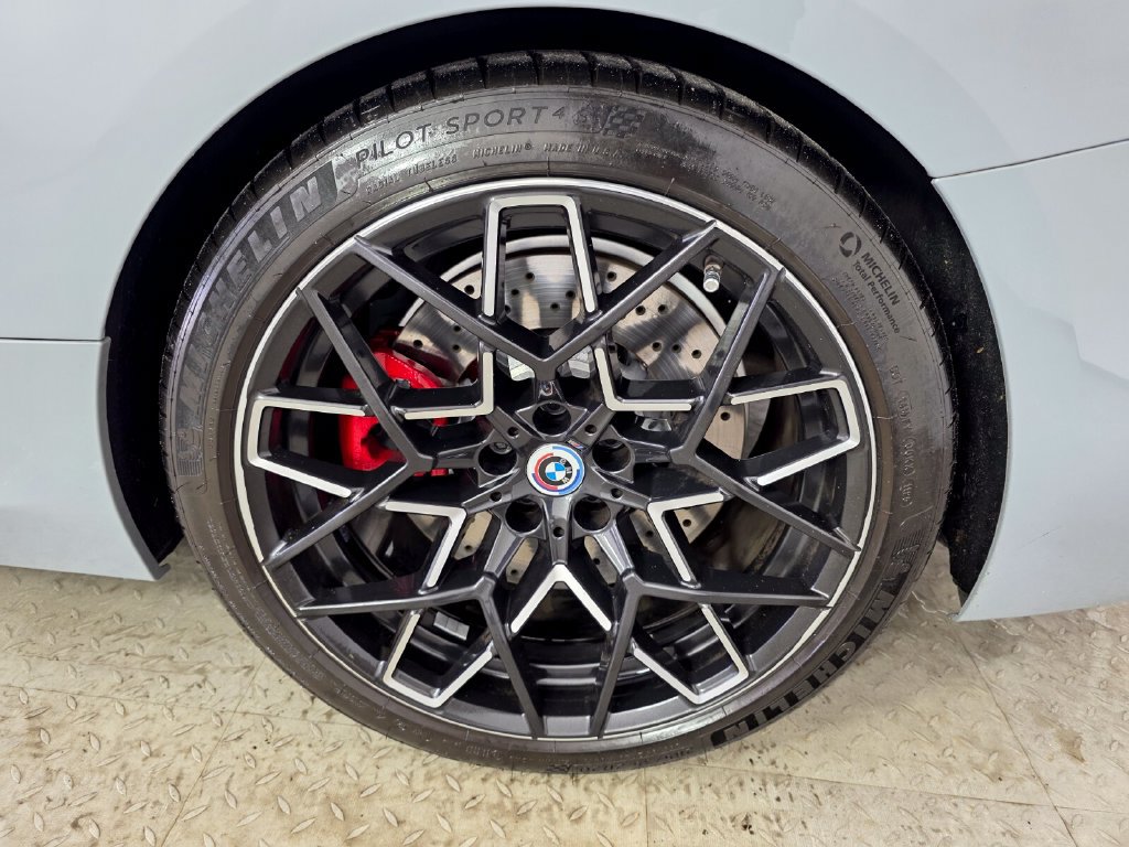 Used 2023 BMW M8 Competition w/ M Carbon Exterior Package AWD/4WD image 15
