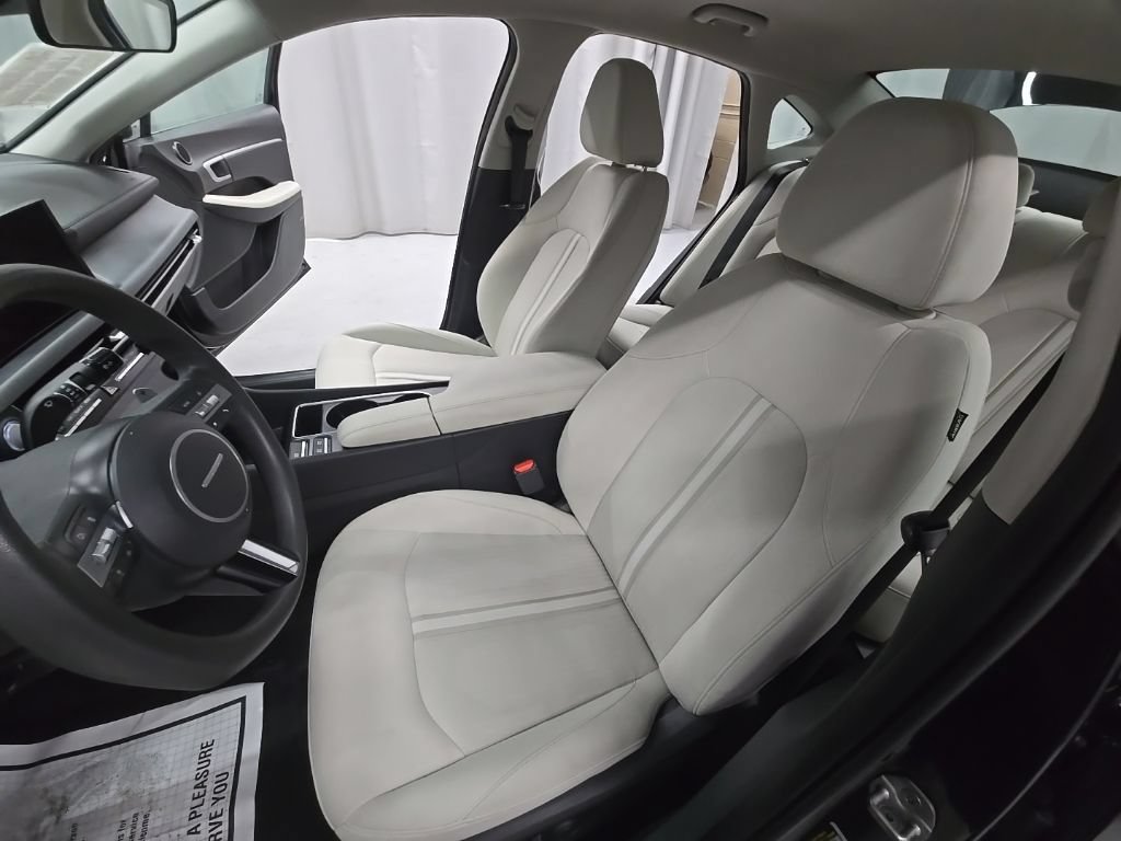 Used 2025 Hyundai Sonata SEL FWD image 15