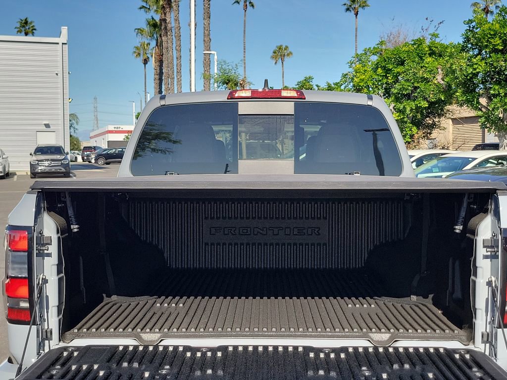New 2026 Nissan Frontier SV w/ Tow Package image 15