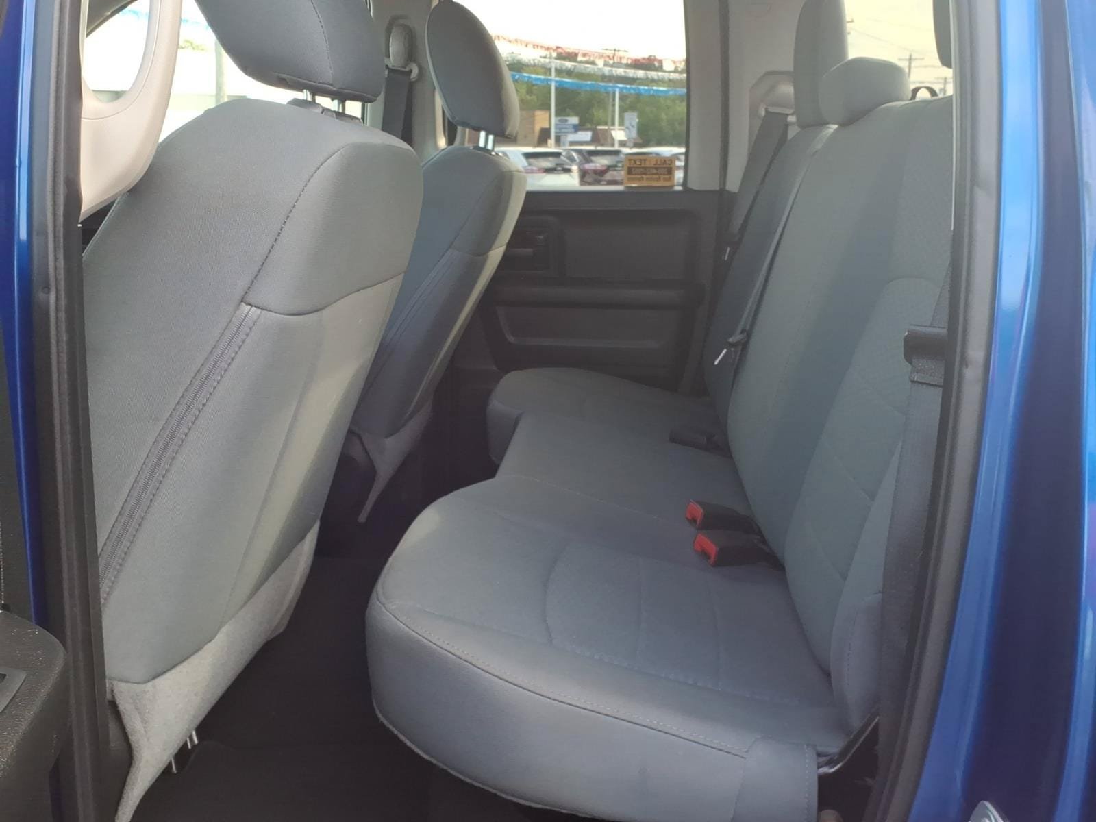 Used 2018 RAM 1500 Express AWD/4WD image 6
