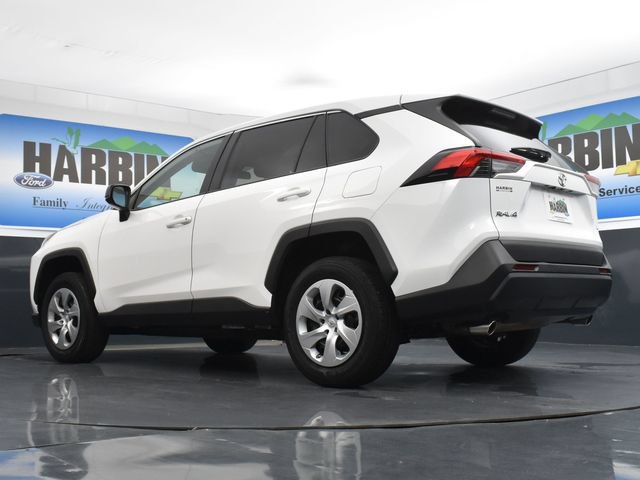 Used 2022 Toyota RAV4 LE FWD image 21