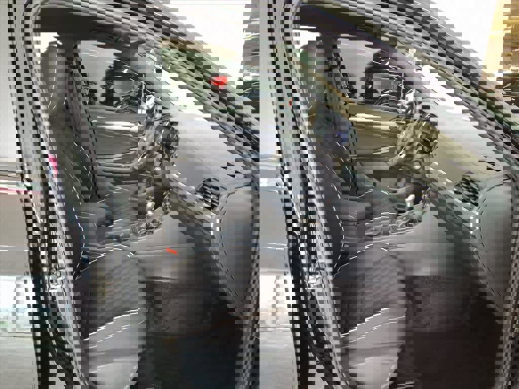 Certified 2023 Volkswagen Jetta Sport image 19