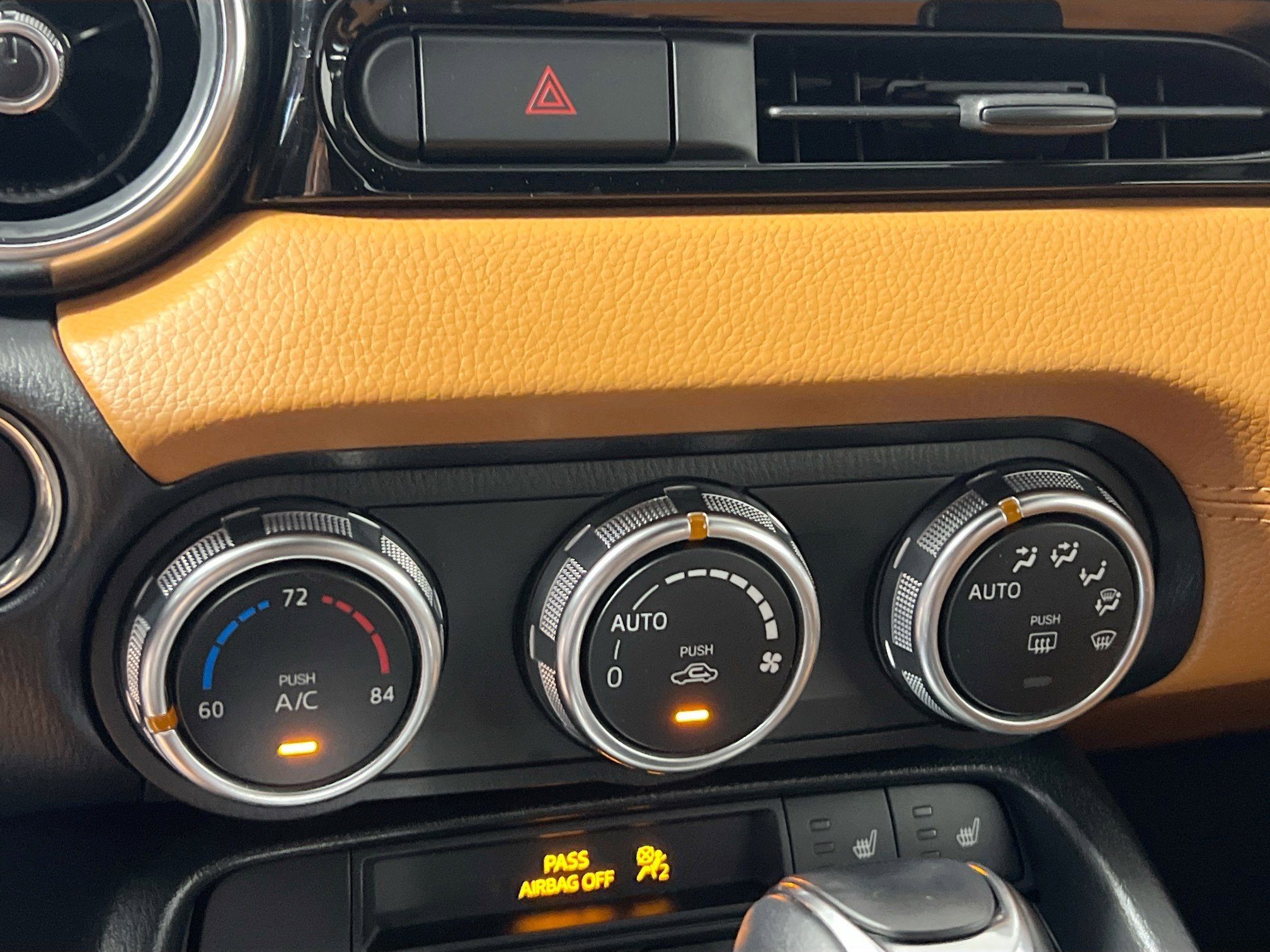 Used 2017 FIAT 124 Spider Lusso image 27