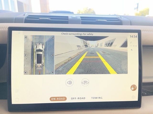 Used 2024 Land Rover Defender 130 S image 16