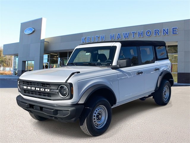 New 2025 Ford Bronco 4-Door image 3