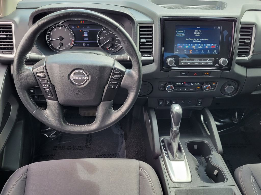 Used 2023 Nissan Frontier SV w/ SV Convenience Package RWD image 6