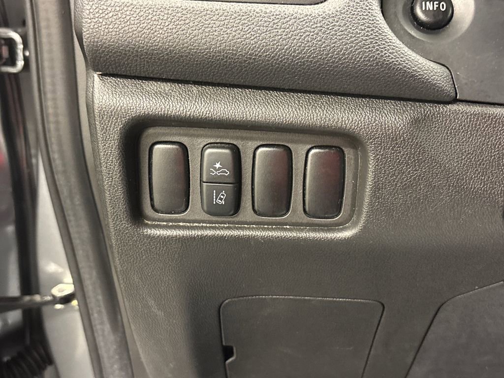 Used 2024 Mitsubishi Outlander Sport AWD image 28