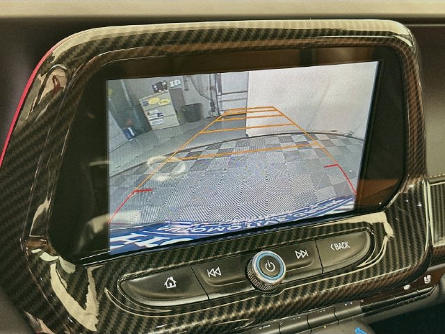 Used 2016 Chevrolet Camaro LT RWD image 18