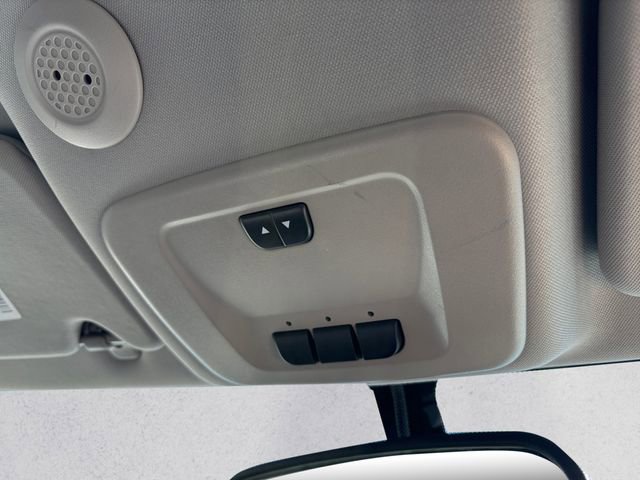 Used 2015 Chevrolet Impala LT w/ LT Sunroof Package image 17