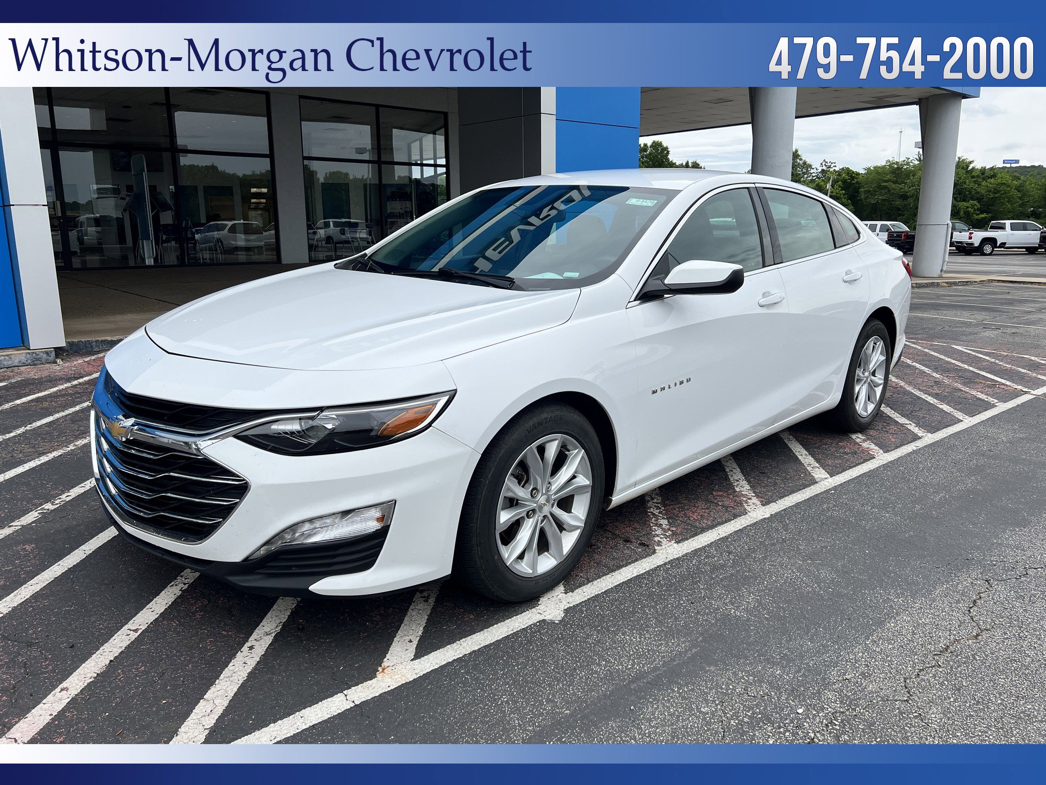 Used 2024 Chevrolet Malibu LT FWD image 1