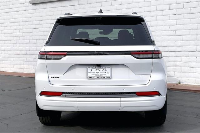 New 2026 Jeep Grand Cherokee Limited AWD/4WD image 3