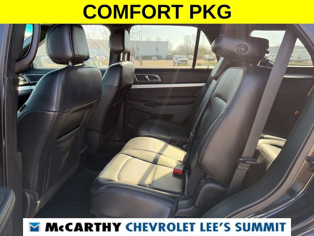 Used 2016 Ford Explorer XLT w/ Equipment Group 202A image 39