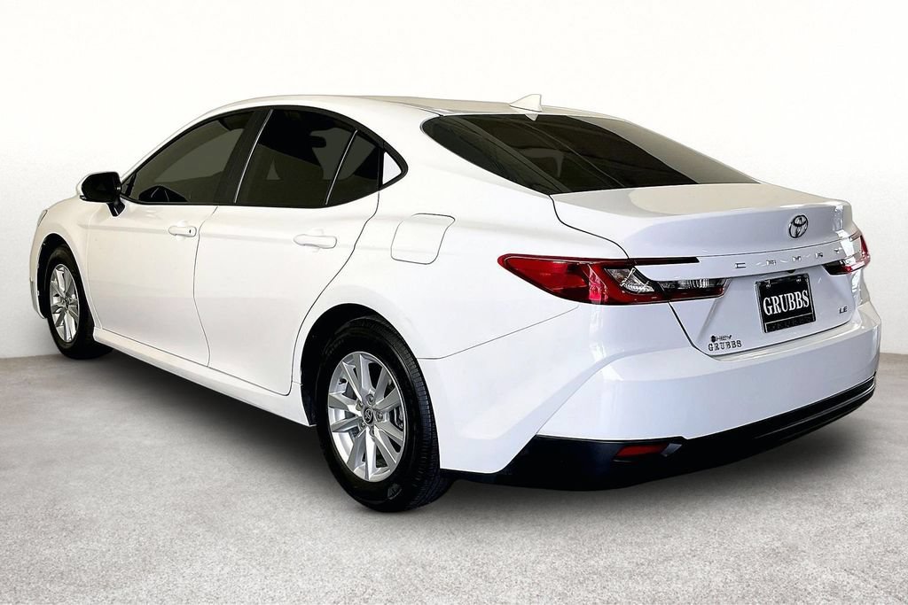 Used 2025 Toyota Camry LE FWD image 14
