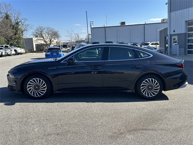 Used 2025 Hyundai Sonata Limited image 36