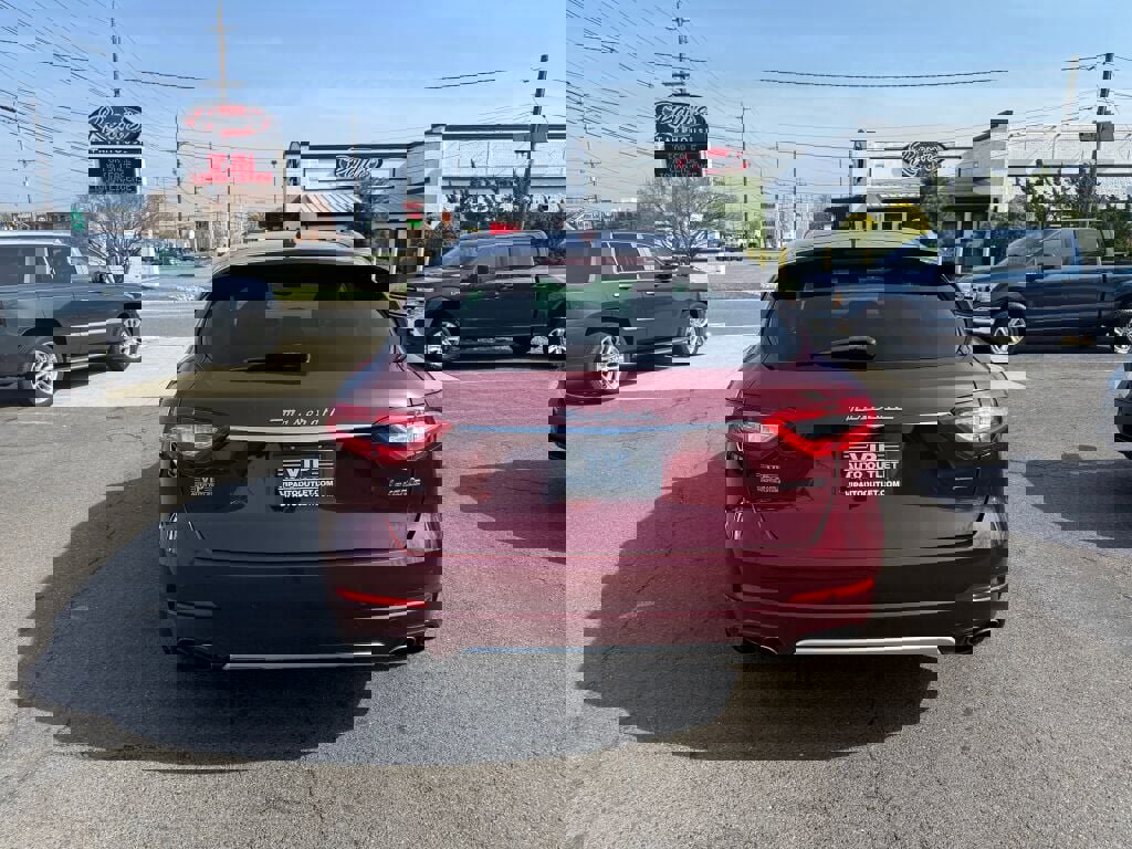 Used 2017 Maserati Levante S image 6