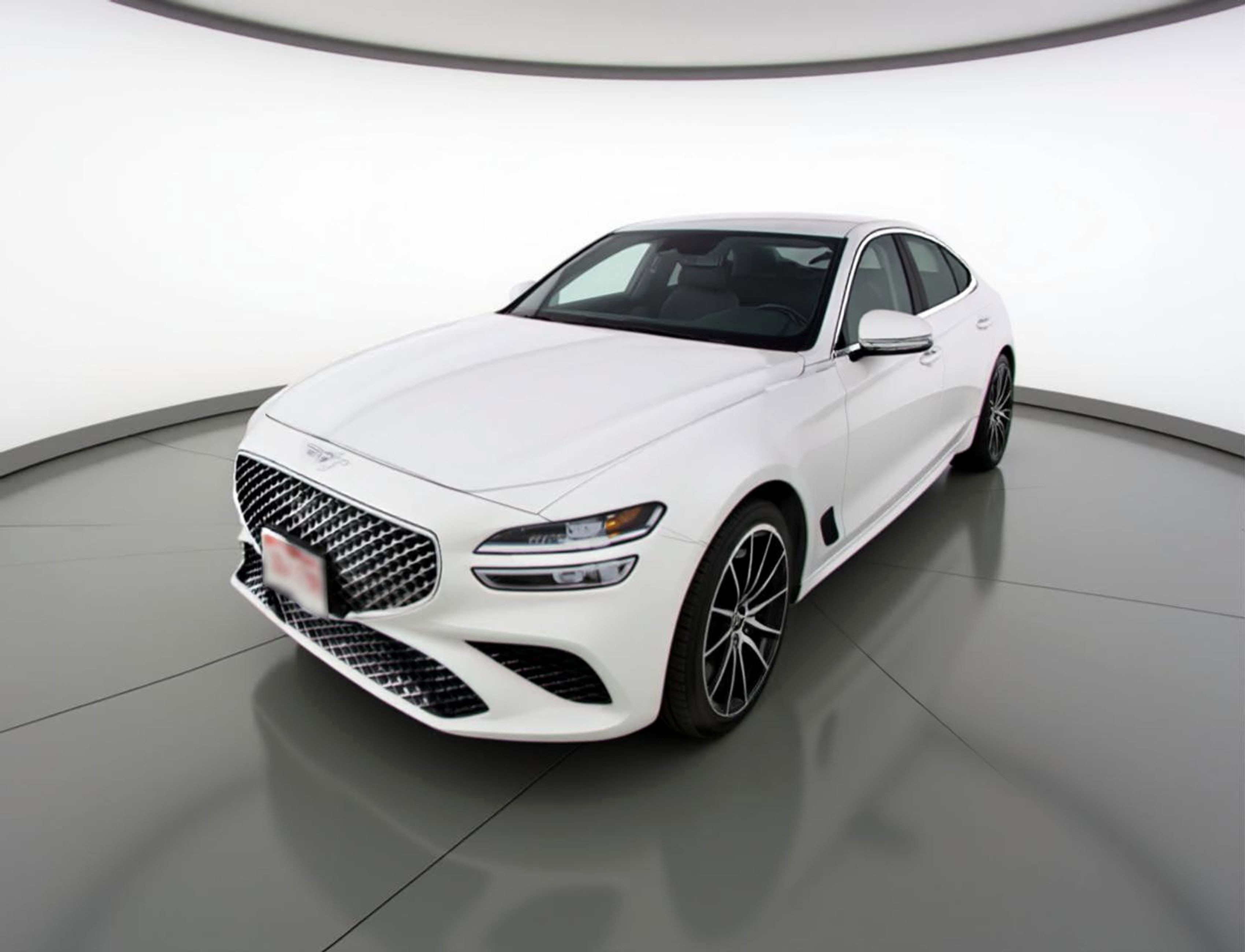 Used 2025 Genesis G70 2.5T AWD/4WD image 3