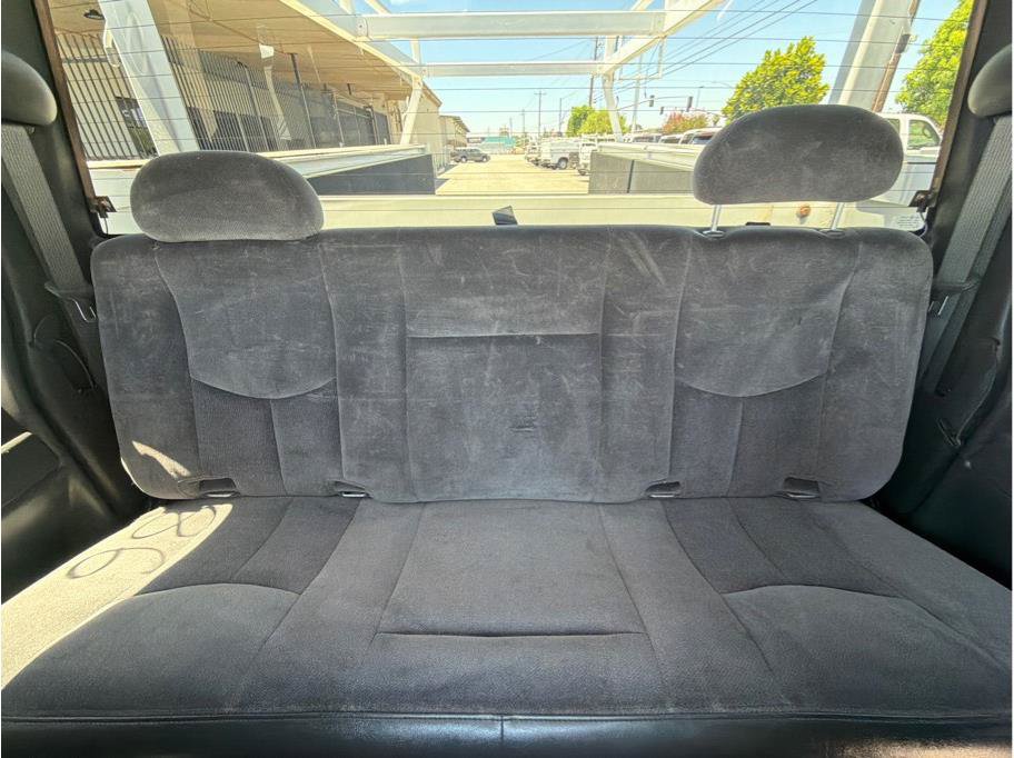 Used 2005 GMC Sierra 3500 SLE w/ Heavy-Duty Power Package RWD image 10