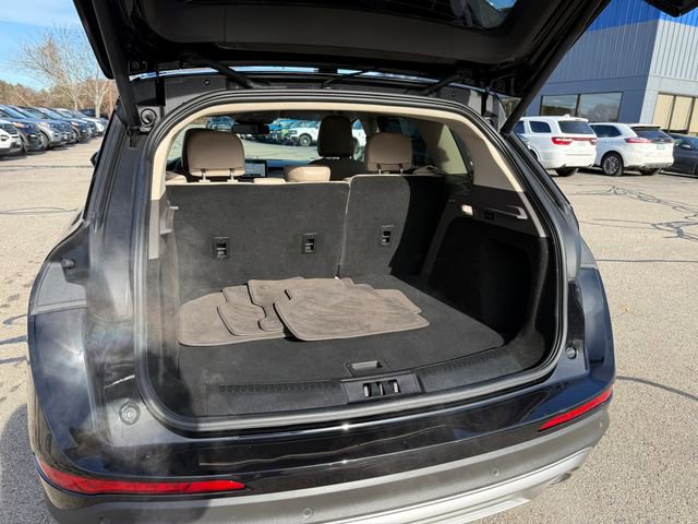 Used 2022 Lincoln Corsair AWD w/ Premium Package image 11