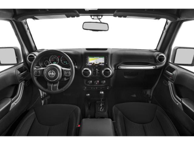 Used 2015 Jeep Wrangler Unlimited Rubicon w/ Max Tow Package AWD/4WD image 11