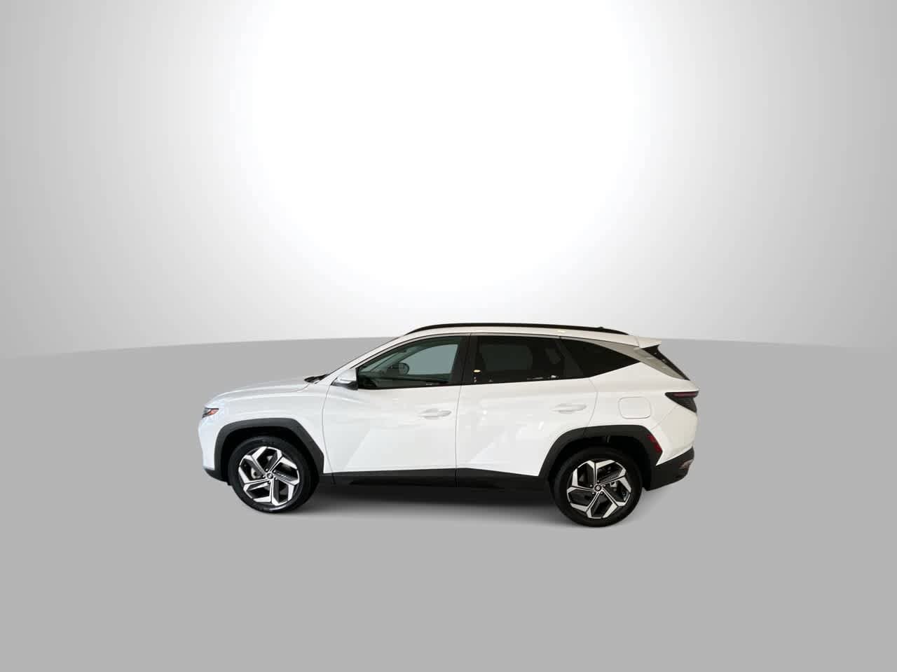 Used 2023 Hyundai Tucson SEL w/ Convenience Package AWD/4WD image 5