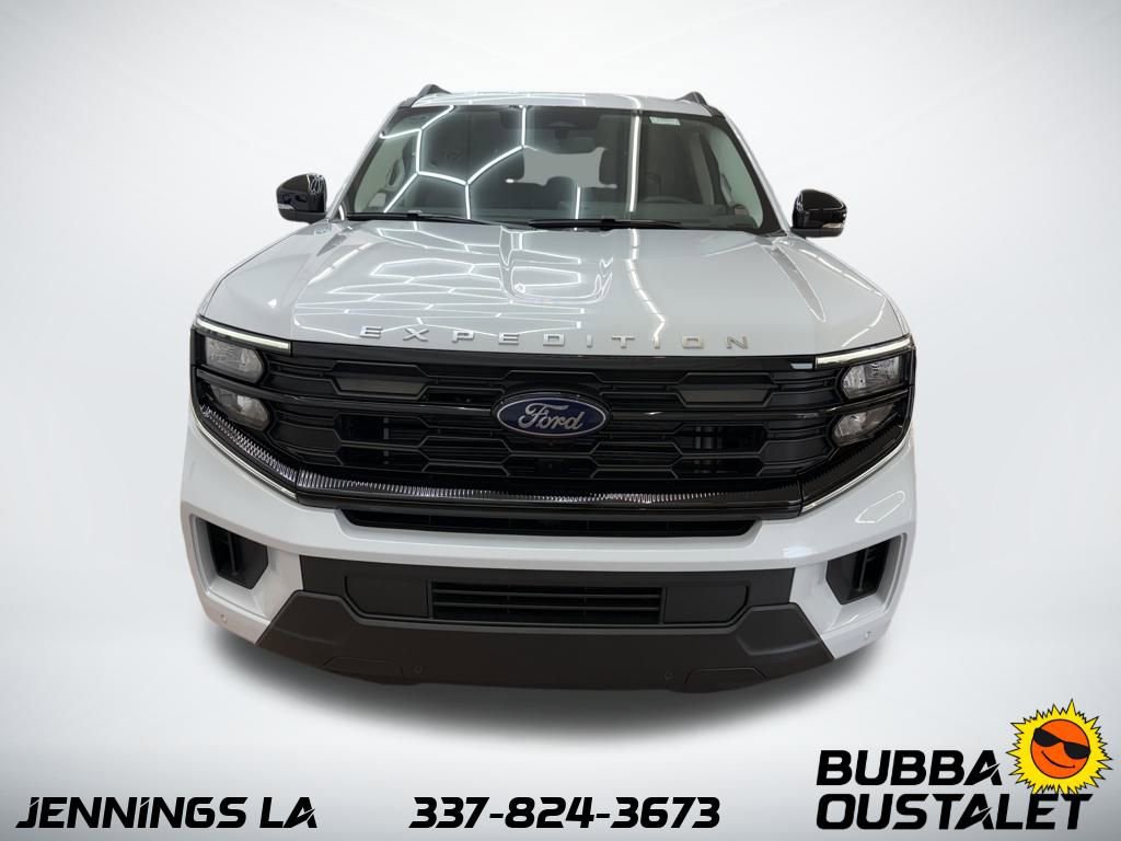 New 2026 Ford Expedition Active image 8