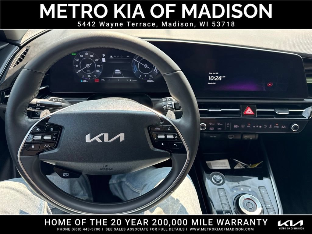 Used 2024 Kia Niro Wind w/ Wind Preserve Package FWD image 19