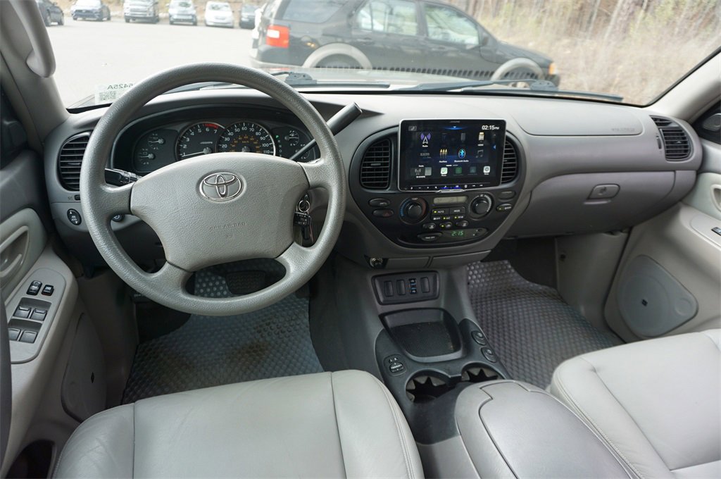 Used 2007 Toyota Sequoia SR5 image 5