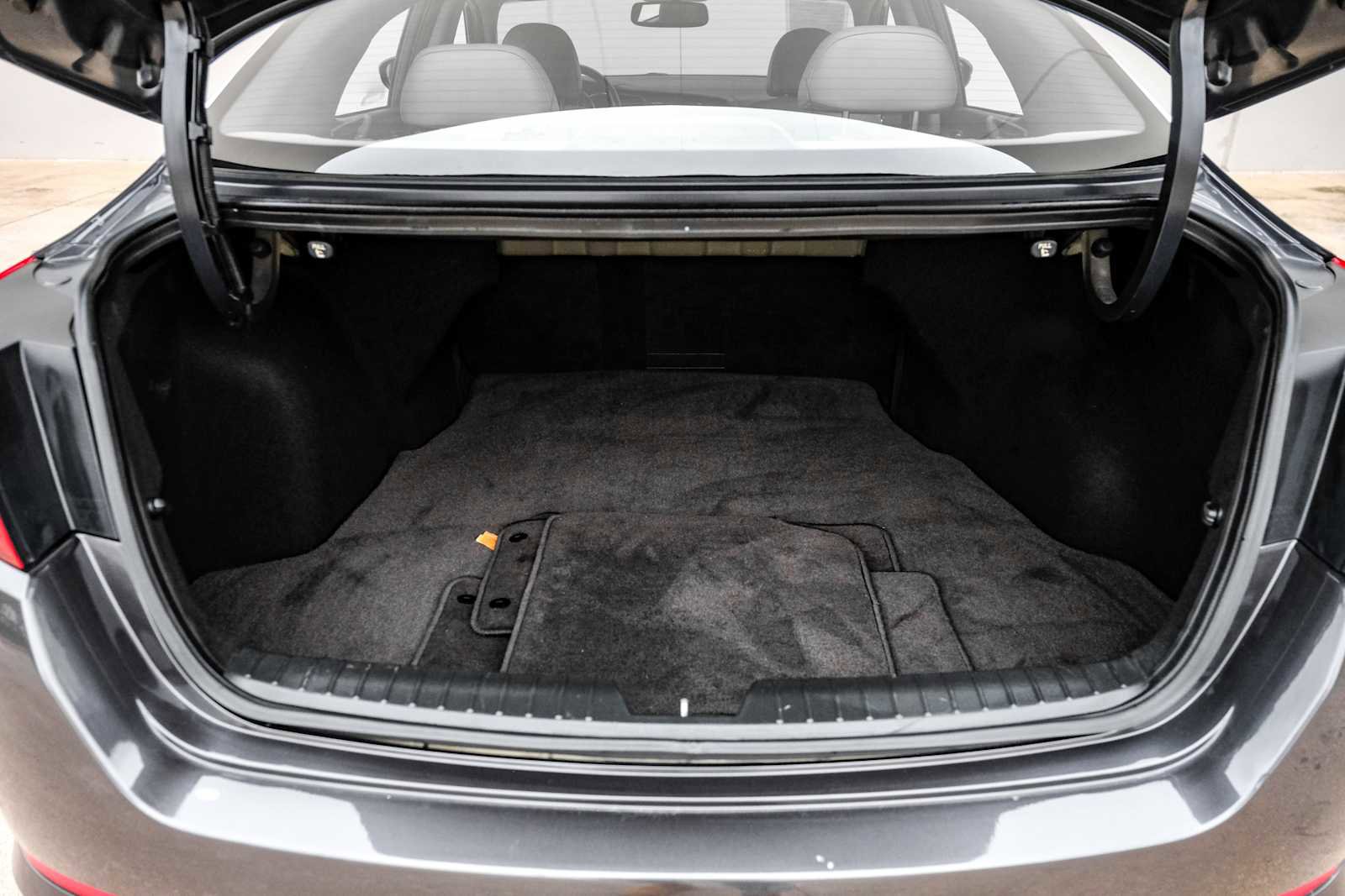 Used 2011 Kia Optima EX image 48